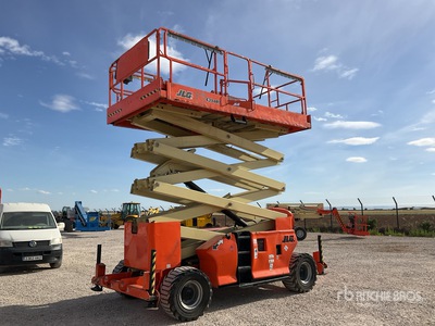 2005 JLG 4394 RT 4x4 Diesel Scissor Lift