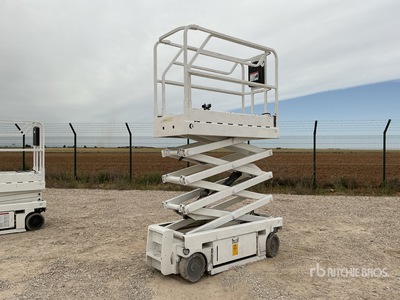 2013 Haulotte Optimum 8 Electric Scissor Lift