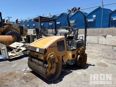 2014 Volvo DD25B Compacteur  double bille