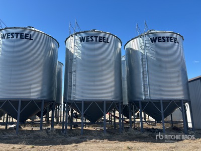 Westeel 1805 +/- 4900 bu 5 Ring Hopper Grain Bin
