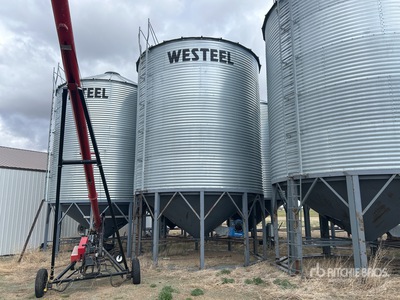 Westeel 1805 +/- 4900 bu 5 Ring Hopper Grain Bin