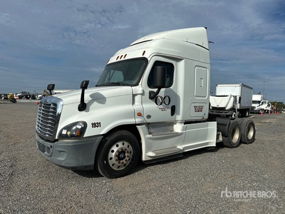 2016 Freightliner Cascadia 125 6x4 T/A Sleeper Truck Tractor