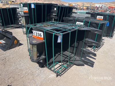 Trojan 36 in Digging Excavator Bucket - Fits 80mm Cat 320/321/323, Hyundai R210 Komatsu PC200/220, Deere 160/200/225 Kobelco SK210, Case 210/225, Doosan DX225