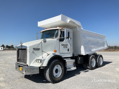 2011 Kenworth T800B 6x4 Camion de Volteo / 3-Achs Kipper-Lkw