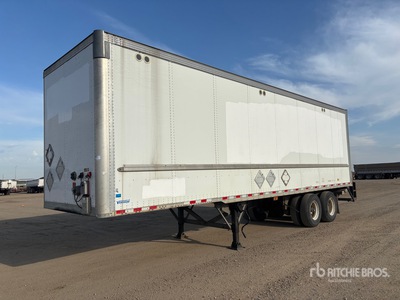 2014 Vangurard 34 ft x 102 in T/A Remolque de furgoneta