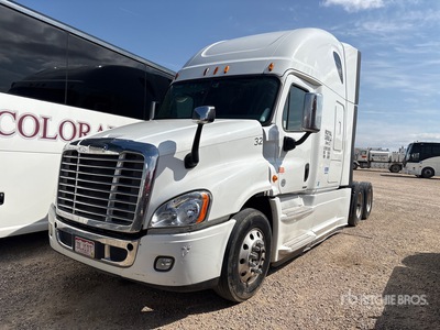 2015 Freightliner Cascadia 125 6x4 Sleeper Prime Mover (Inoperable)