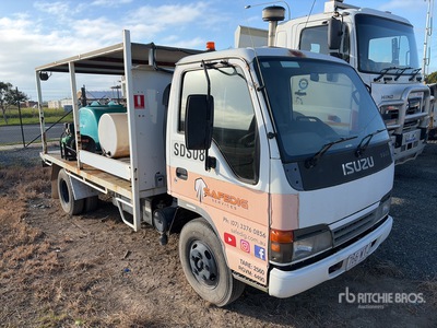 2004 Isuzu NPR 4x2 Pressure Cleaning Truck