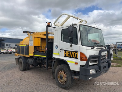 2009 Vac-U-Digga on 2008 Hino 500 4x4 Vakuumtankwägen