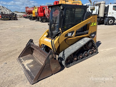 2010 Cat 247B3 Compact Track Loader