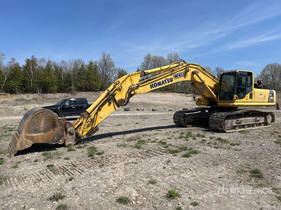 2010 Komatsu PC350LC-8 Tracked Excavator