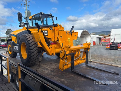 2025 JCB 530-110 Telehandler