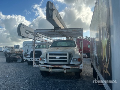 Terex Hi-Ranger 5FC-55 55 ft on 2007 Ford F-750 XL 4x2 高所作業車 (Inoperable)
