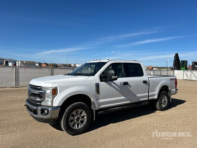 2020 Ford F-250 XLT 4x4 Crew Cab Pickup
