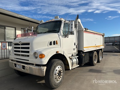 2005 Sterling LT7500 6x4 Camion à benne basculante Tri/E