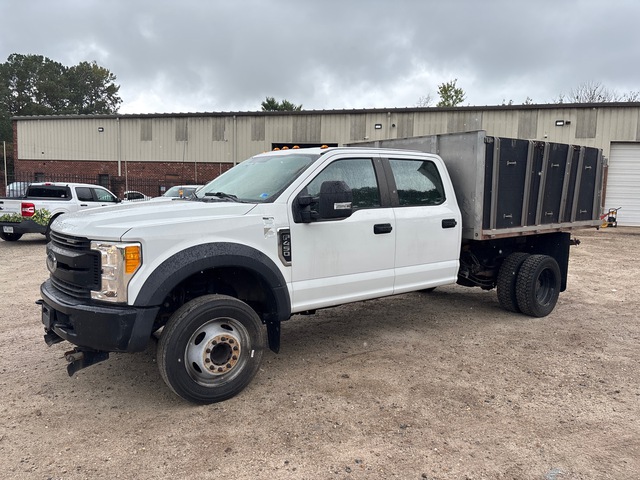 2017 Ford F-450 XL 4x2 Crew Cab Flatbed Dump Truck 2017 Ford F-450 XL 4x2 Crew Cab Flatbed Dump Truck