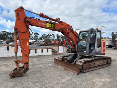 2012 Hitachi ZX135US-3 Excavatrice sur chenilles