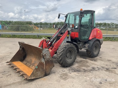 2005 Volvo L25B-P Wheel Loader