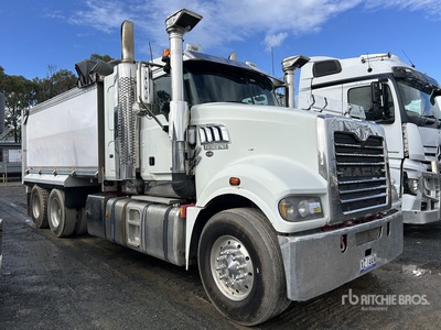 2012 Mack Trident T/A Dump Truck