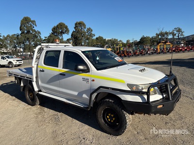 2015 Toyota HiLux SR 4x4 Dual Cab Pickup