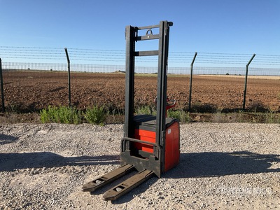 2001 Linde L14 Electric Forklift