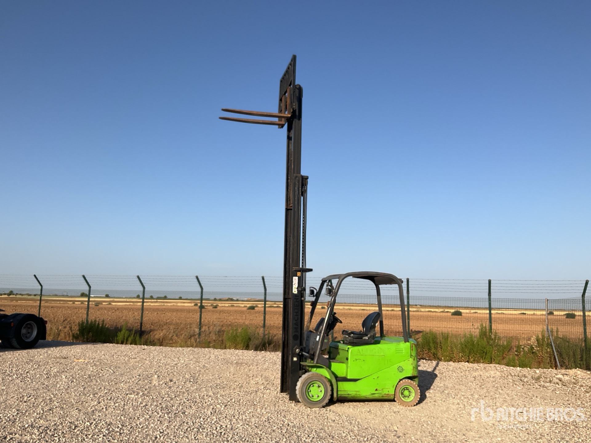 2016 Manitou ME425 Electric Forklift