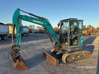 2022 Sunward SWE35UF Mini Excavator