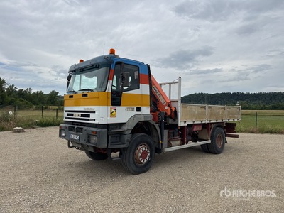 2003 Palfinger PK12000 6360 kg Articulated Boom on 2003 Iveco EuroTrakker Cursor 4x4 Camion Plateau Avec Grue Camion plataforma con grua