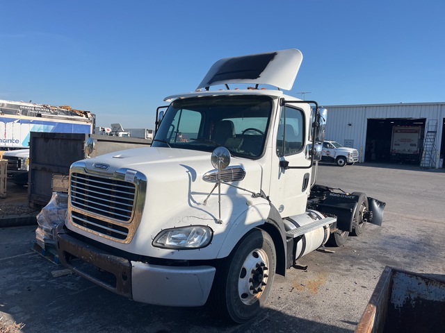 2016 Freightliner M2112 6x4 T/A Day Cab Truck Tractor