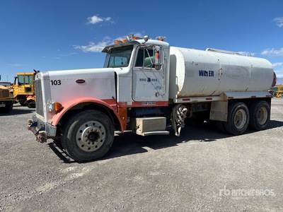 1990 Peterbilt 4000 gal 6x4 Water Truck