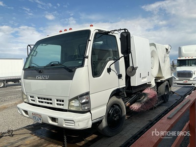 2006 Isuzu NQR 4x2 Flatbed Truck