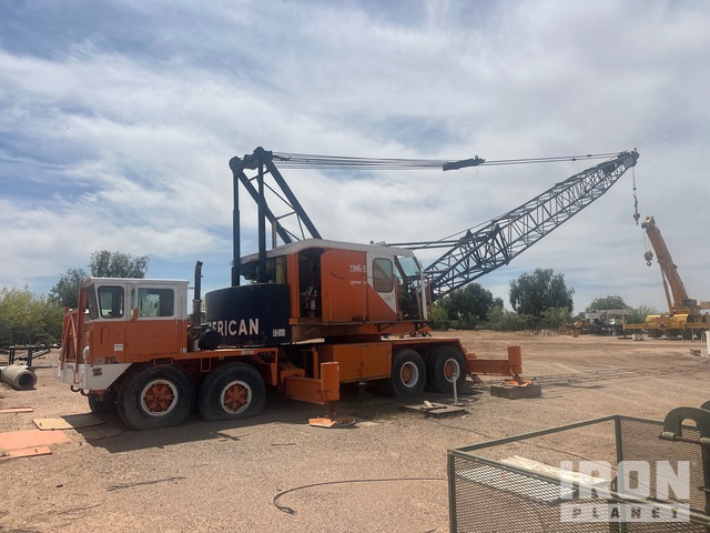 1969 American  65 ton Lattice-Boom Crawler Crane (Inoperable)