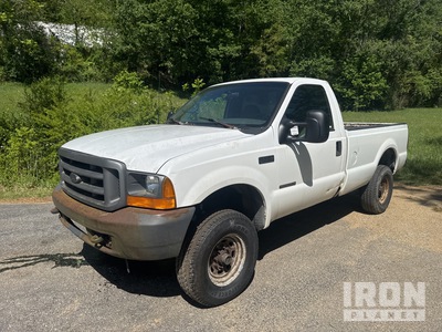 2000 Ford F-250 XL 4x4 Pickup