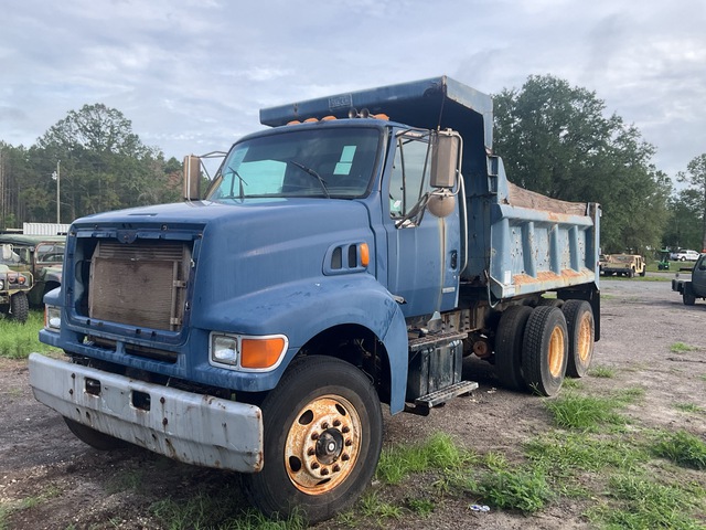 2004 Sterling L9500 6x4 Dump Truck