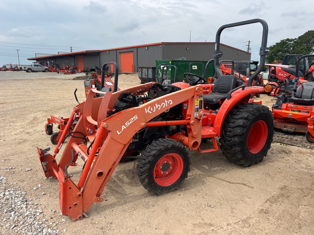 2021 Kubota L2501HST 4WD Utility Tractor (Inoperable) 2021 Kubota L2501HST 4WD Utility Tractor (Inoperable)