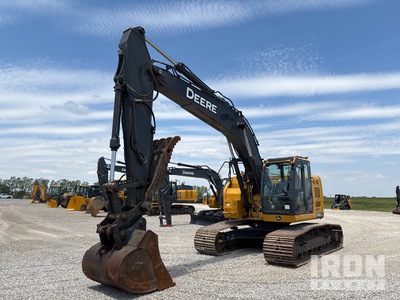 2021 John Deere 245G LC Excavadora de Cadenas