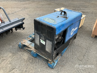 Miller Trailblazer 302 275 A Skid-Mounted Multi-Process Engine Driven Welder