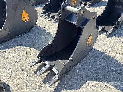 Trojan 120CL 24 in Digging Excavator Bucket - Fits 65mm Cat 311/312/313/314 Kobelco 140 Deere/Hitachi ZX120/135 Case 130/135, Doosan DX140