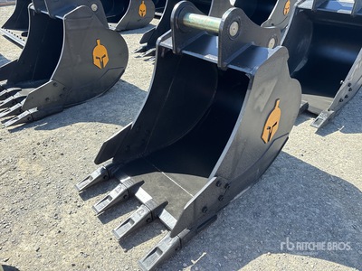 Trojan 200CL 36 in Digging Excavator Bucket - Fits 80mm Cat 320/321/323, Hyundai R210 Komatsu PC200/220, Deere 160/200/225 Kobelco SK210, Case 210/225, Doosan DX225