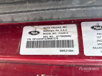2018 Mack Camion à benne basculante Tri/E