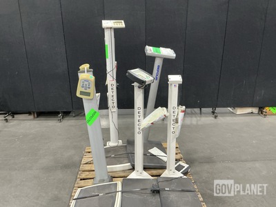 (5) Assorted Patient Scales