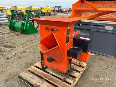 Crary BearCat 554 3-Point Hitch Wood Chipper