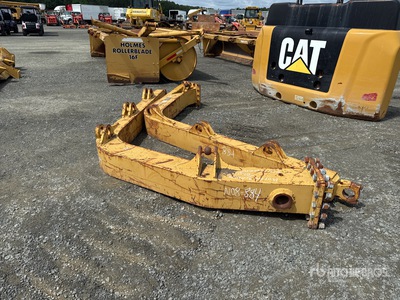 Quantity of (2) Crawler Dozer Angle Blade C-Frame Varios