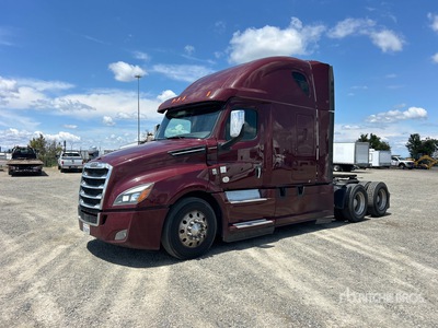 2020 Freightliner Cascadia 126 6x4 T/A Sleeper Truck Tractor