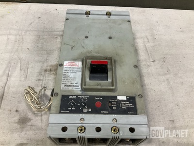 Cutler-Hammer 1230C83G01 Circuit Breaker