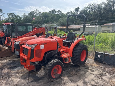 2021 Kubota L3901 HST 4WD Trattore da giardinaggio (Inoperable)