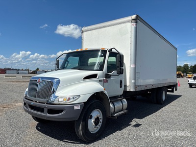 2022 International MV607 4x2 Van Truck