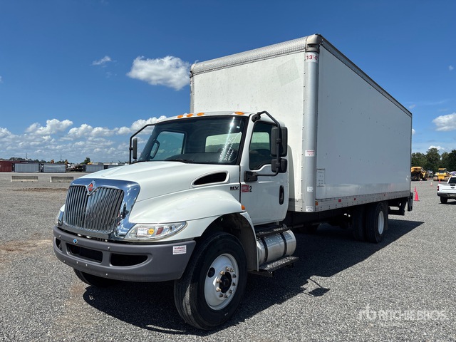 2022 International MV607 4x2 Van Truck