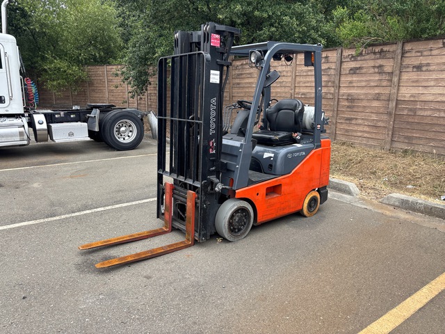 2013 Toyota 8FGCU18 3000 lb Cushion Tire Forklift