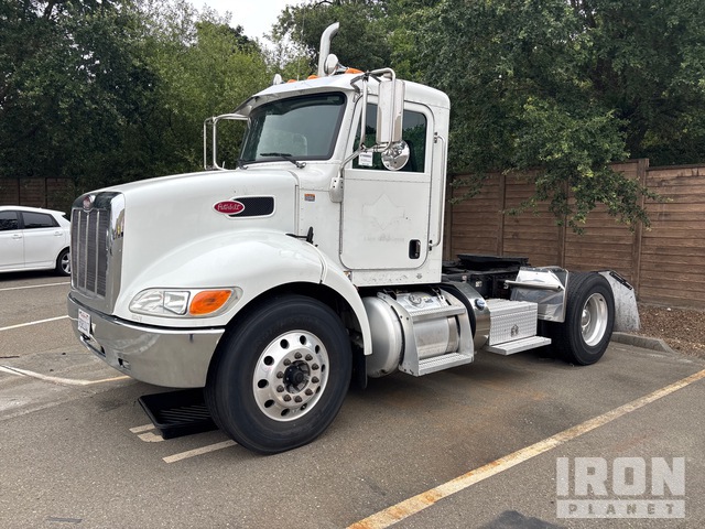 2XP2AJ7X8JM497431 2018 photo no. 1
