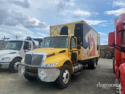 2007 International 4300 4x2 Van Truck